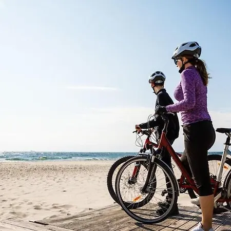 Grosse, Komfortable Mit Privatem Garten *