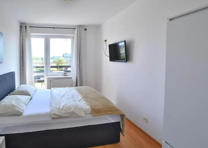 بيت للعطل Grosse, Komfortable Mit Privatem Garten *